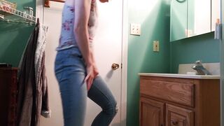 Standing Piss into a Sink