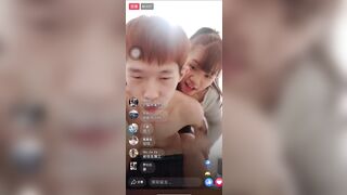 Taiwanese Teen on Facebook Live