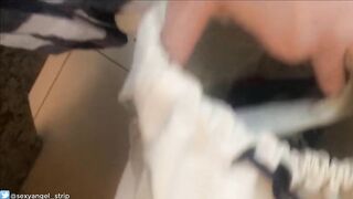 PUPLIC VIBRATING PANTIES ORGASM IN PUBLIC RESTAURANT LUSH