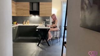 Anal & Cum in the Kitchen with Hot Teen Girlfriend