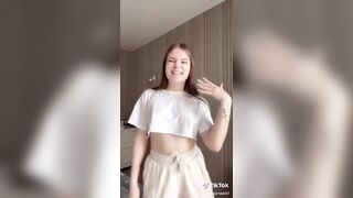 Showed Boobs in Tiktok / Naked Tiktok