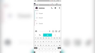 Nanou suce son deo en visio sur snap