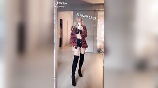 Tiktok Hotties 2 jerk off challenge