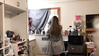 College girl with juicy milkers prepares for a shower