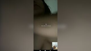 Mi Amiga me Pide que me Masturbe Por Videollamada y me Venga Para Ella