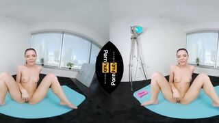 VR 180 - Milana Ricci Working out at Home