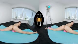 VR 180 - Milana Ricci Working out at Home