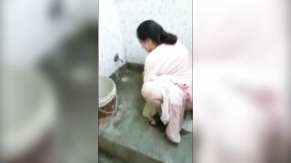 Desi Bhabhi Pissing in front of her husband