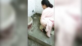 Desi Bhabhi Pissing in front of her husband