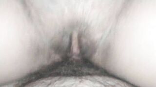 Close-up breeding creampie and big cumshot on hairy pussy