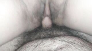 Close-up breeding creampie and big cumshot on hairy pussy