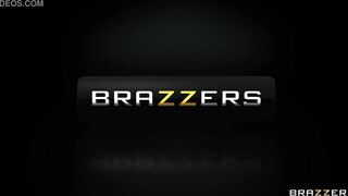 Breezy Bridgette / Brazzers  / download full from http://zzfull.com/come