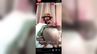 LATINAS PLAY WITH TOYS TOGETHER ON RAPPER GOLD GAD INSTAGRAM LIVE