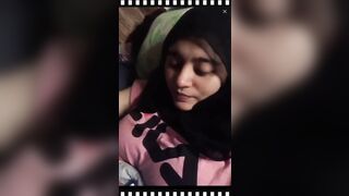 GIRL IN HIJAB PLAYING WITH HER BOOBS