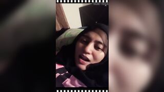 GIRL IN HIJAB PLAYING WITH HER BOOBS