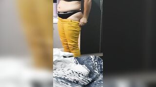 Step mom got fucked In her New Skinny Yellow Jeans by step son