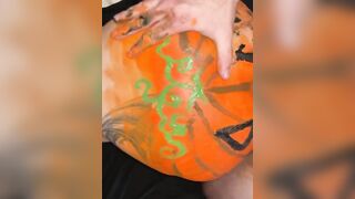 MY BOYFRIEND PAINTED A PUMPKIN ON MY FAT ASS AND THEN SMEARED IT ALL OVER WITH HIS DICK