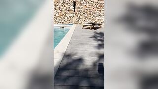 Je le chauffe dans la piscine