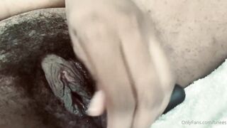 Solo ebony plays with wet pussy