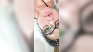 hard fuck my sexy fife in glasses and masive cumshot on her glasses.