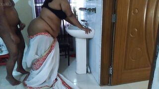 Indian college mam in saree getting ready to go to office, hot student sees madam's sexy body and fucks hard - Huge cum