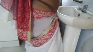 Indian college mam in saree getting ready to go to office, hot student sees madam's sexy body and fucks hard - Huge cum