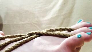 Learning to bind my own feet. ????????????