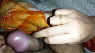 Handjob queen Divya is back - Dirty talk