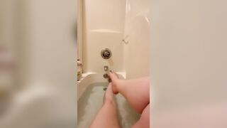 Bathtime Feet play