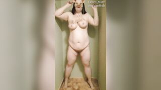 BBW rips 20 CLOTHESPINS from her SAGGY TITS