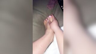 You like my little feet