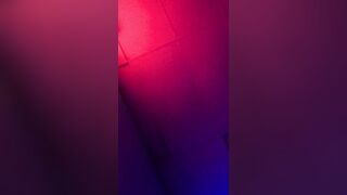 18yd old Giving best Blowjob in Club