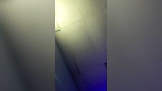 18yd old Giving best Blowjob in Club