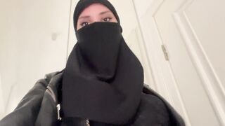 Hijabi in leather was fucked in mouth and pussy