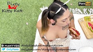 DirtyKittyKatt - OUTDOOR Picnic Fun - She SUCKS Him Off & Eats HotDog with CUM