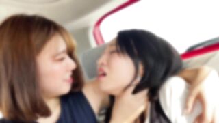 【pure kiss】車の中でかくれてキスをしよう