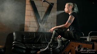 Smoking in boots 4K - Fetish - Femdom - Military - Tattoo