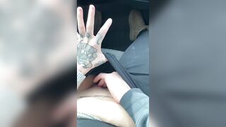 BRITISH MILF GETS FINGERED IN PUBLIC DRIVING