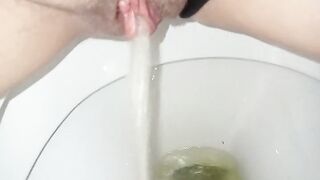 Hello wet pussy+piss ????????