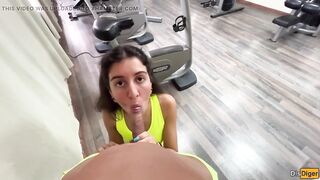 Quick Sex in the Gym - Risky Fuck