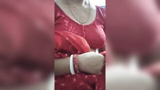 Sexy bra of desi bhabhi