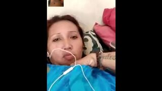 Video Call Whatsapp Bersama Tante Hot