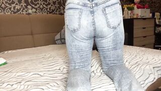 MILF in Jeans Dirty Talk with Dildo