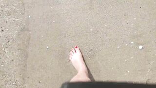 Nice Feet on the Beach