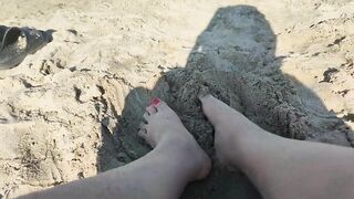 Nice Feet on the Beach