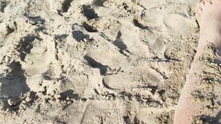 Nice Feet on the Beach