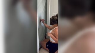 PAWG Wife’s 1st Gloryhole